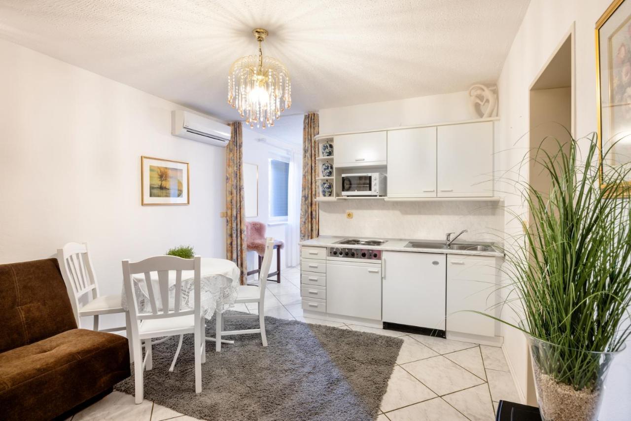 Apartments Ladka Begunje na Gorenjskem Exteriör bild