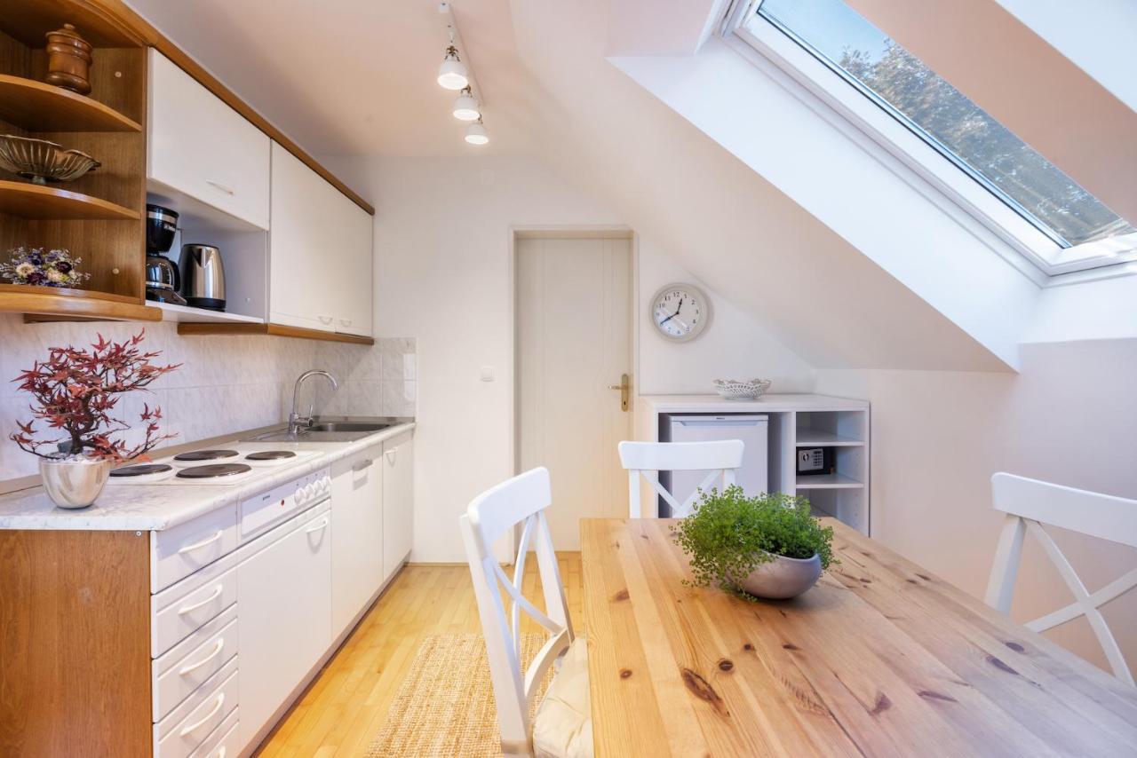 Apartments Ladka Begunje na Gorenjskem Exteriör bild